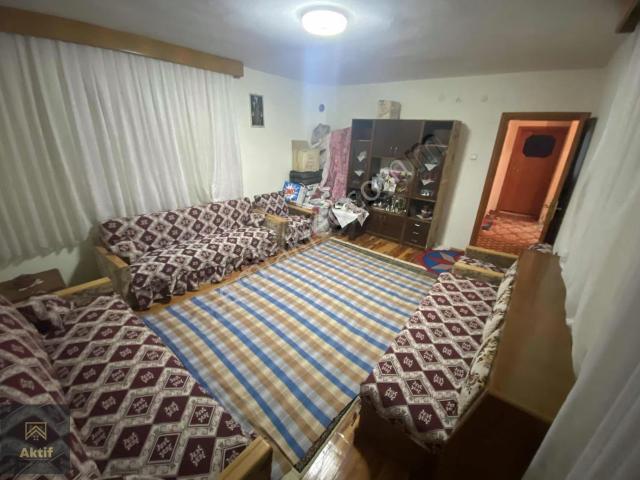 Korkuteli Çomaklı'da Müstakil İki Katlı Ev