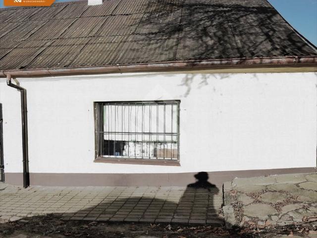 Działka z budynkiem do remontu w centrum Koronowa
