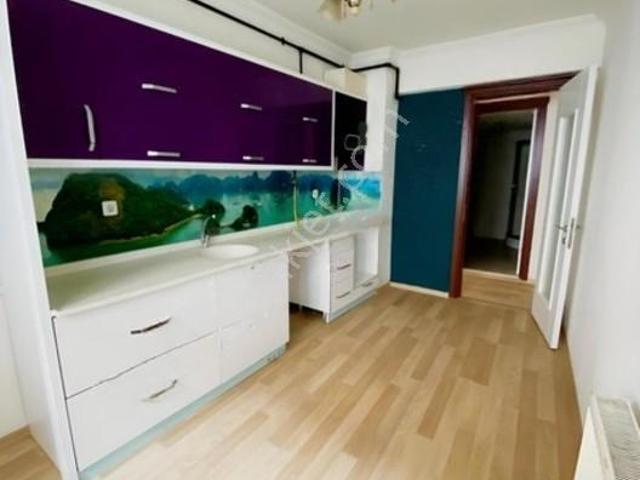 Köstence Köprüsüne 3 Dk Mesafede Köşe İçi Yapılı 162 M2 Kiralık