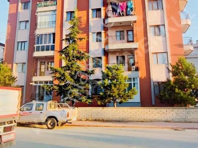 Kosava Mah. Satılık 3+1 Daire İstanbul Yolu Cepheli, 110m²