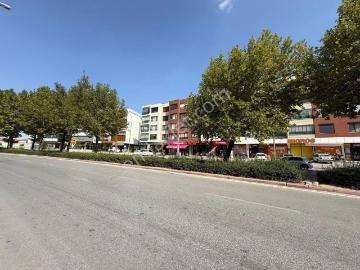 Kosova Mh Veysel Karani Cd Üzerinde 3+1 Site İçi Satılık Daire