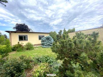 Kottingbrunn in sehr guter Lage: 798m² Grundstück, 84m² Wohnfläche, 4 Zimmer, renovierungsbedürftig