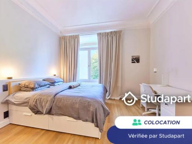 Kot à louer à 87 Rue Washington Ixelles