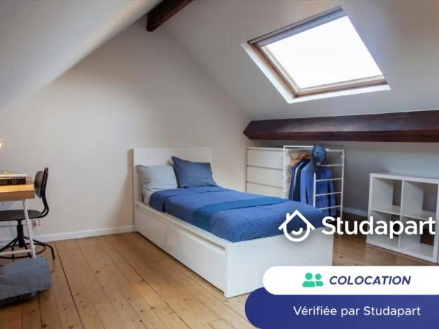 Kot à louer à 82 Rue Alphonse Renard Uccle