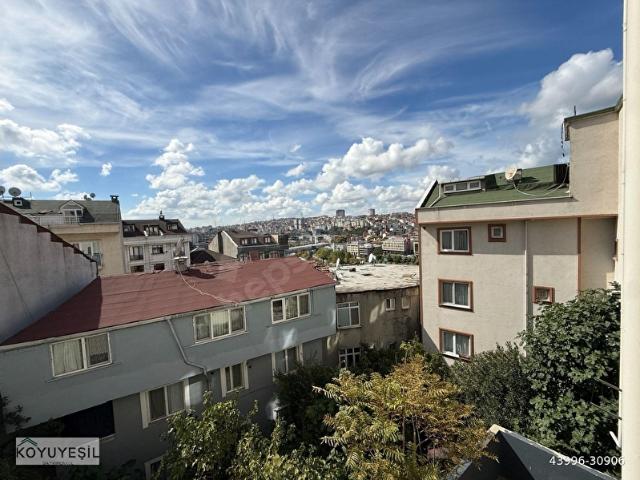 KOYUYEŞİL'DEN HAVALİMANI METROSUNA YAKIN ÖNÜ AÇIK SIFIR 2+1