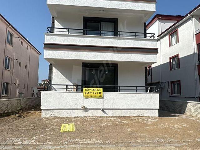 Köy Emlaktan satılık daire