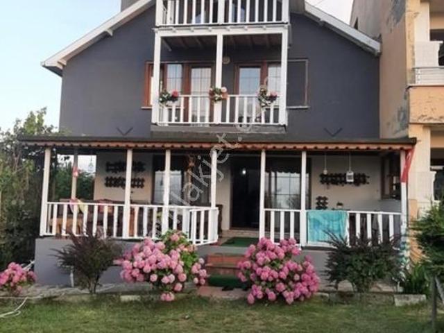 Köy İçinde Deniz Manzaralı Kiralık Müstakil Dubleks
