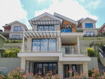 Köy Zekeriyaköy 3. Etap Satılık Villa B Tipi 6+2 Tam Müstakil