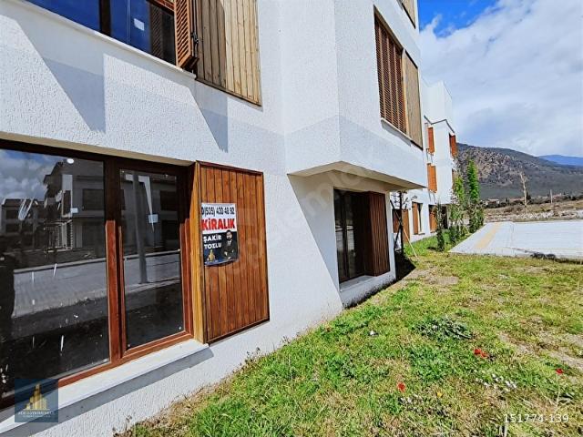 Köyceğiz TOKİ'de Zemin k. 3+1 Her Odası Klimalı, Ebeveyn Banyolu