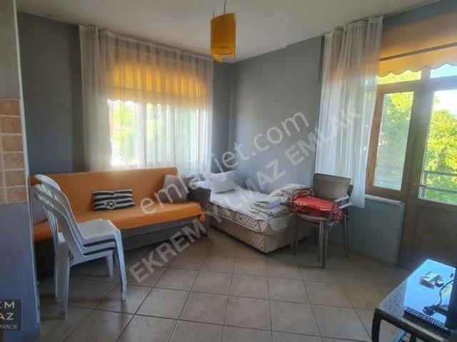 Köyceğiz Kordon'da Göl Manzaralı Eşyalı 1+1 Daire