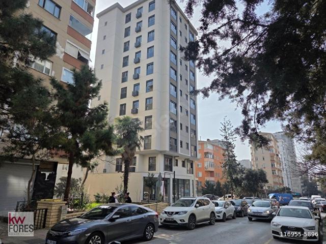 Kozyatağı Atacan Koleji'nin Yanında Satılık Sıfır 2+1