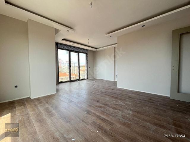 KOZYATAĞI'NDA ATACAN KOLEJİNE KOMŞU 2026 YAPIMI 90m2 2+1 BALKONLU, G.ODALI DAİRE
