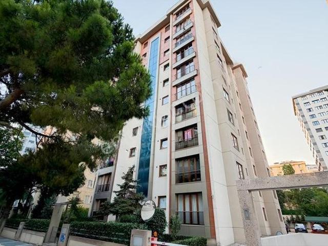 Kozyatağı Pamuk Sokakta Metroya Yürüş Mesafesinde Kiralık 2+1