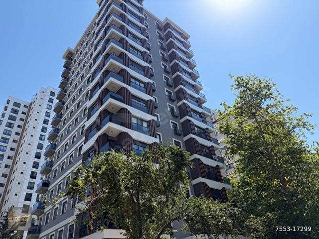 KOZZY AVM'YE KOMŞU 2026 YAPIMI E.BANYOLU, BALKONLU 105m2 2+1 BOŞ DAİRE