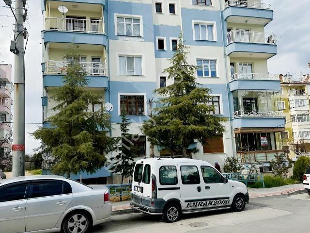 Kozağaç Mahallesi Satılık Bakımlı 3+1 Daire
