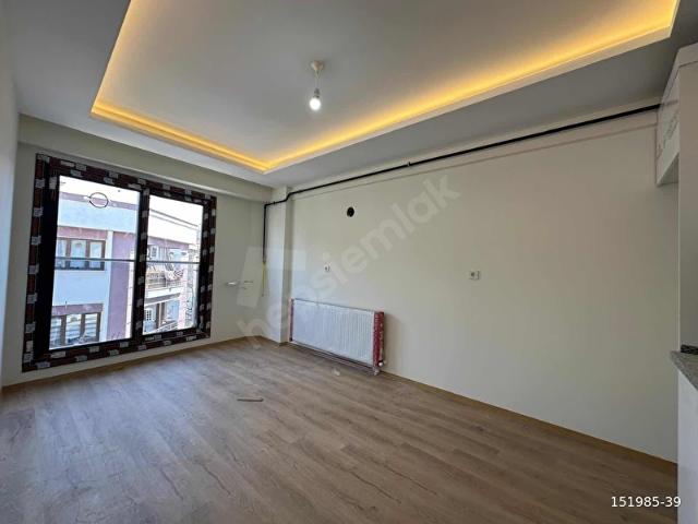 KOZAĞAÇ MEYDAN YAKINI ARAKAT ASANSÖRLÜ LÜX 2+1