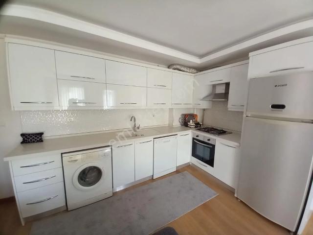 Kozağaç Mh. Üçkuyular Meydan 1+1 & 60m2 & Eşyalı &asansörlü