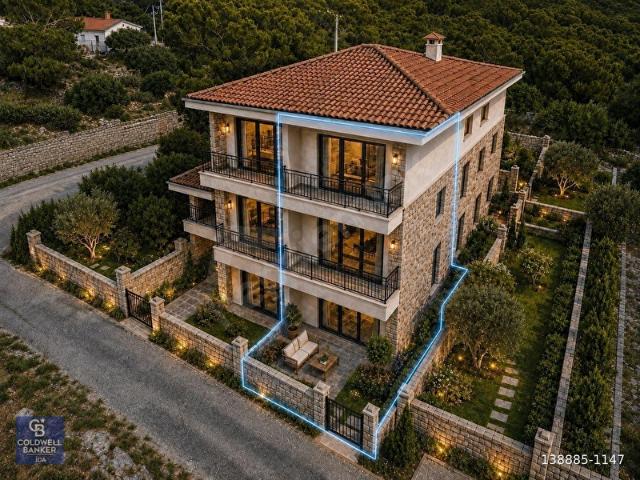 KOZAK YAYLASI'NDA 3 KATLI 3+2 BAHÇELİ BAĞIMSIZ EV