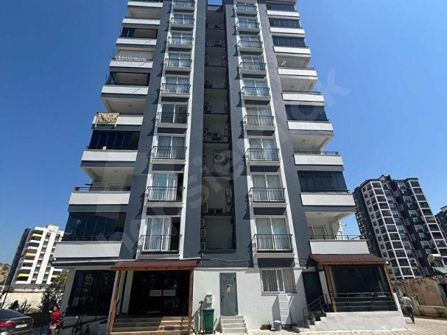 KOZAN DİVAN EMLAK'TAN ÇEVRE YOLUNDA GENİŞ LÜKS 4+1 DAİRE