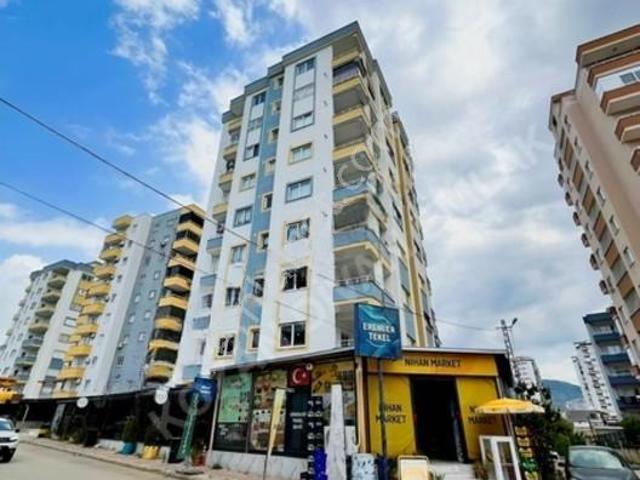 Kozan Divan Emlak'tan Üniversite Kavşağında Sıfır 3+1
