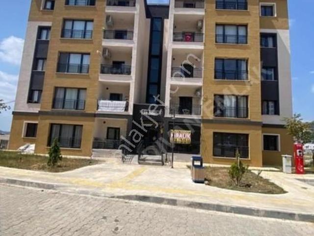 Kozan Divan Emlak'tan Yeni Tokide En Uygun Kiralık