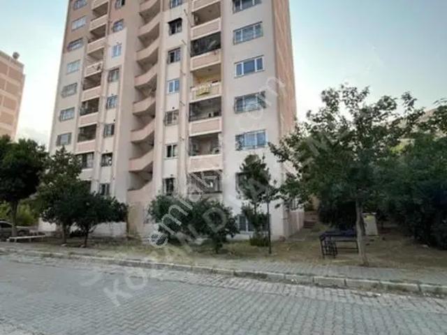 Kozan Divan Emlak'tan Çanaklı Toki'de Kombili 3+1