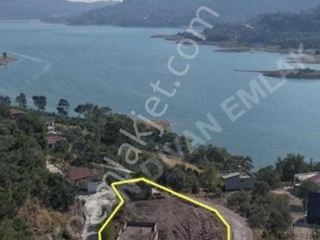 Kozan Divan Emlak'tan Baraj Manzaralı 1479 M İçinde Müstakil