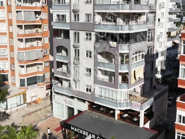 Kozan Divan Emlak'tan Hastane Kavşağında Ekstralı 4+1