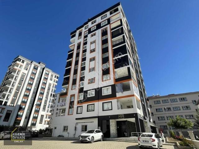Kozan Divan Emlak'tan Işıklı Yolda Ekstra Geniş 4+1