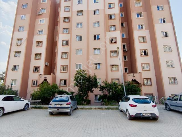 Kozan Gayrimenkulden Ekstralı Ve Masrafsız Kombili Daire