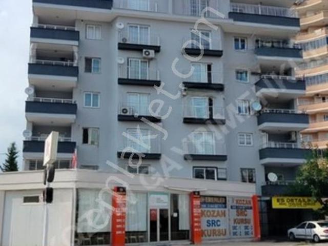 Kozan Gayrimenkulden Çevreyolunda Üniversite Yakını 4+1 Daire