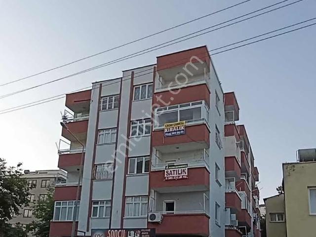 Kozan Gayrimenkulden Göçyolu Ayfa'ya Yakın Geniş 3+1