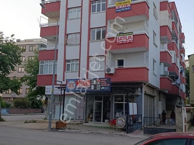 Kozan Gayrimenkulden Göçyolu Ayfa Kavşağı Yakını Daire
