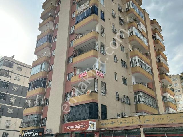 Kozan Gayrimenkulden Göçyolunda Geniş Ve Ferah Daire