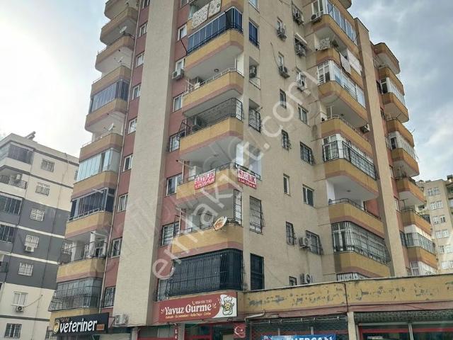 Kozan Gayrimenkulden Göçyolunda Geniş Ve Ferah Daire