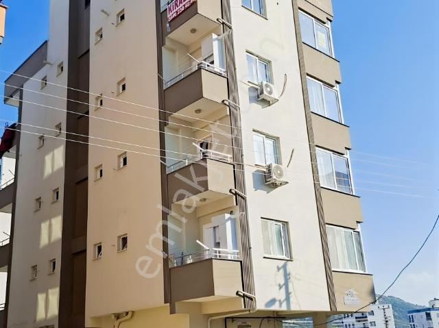 Kozan Gayrimenkulden Kıtır Fırın Civarında 1+1 Daire