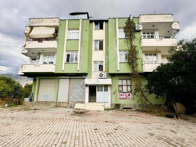 Kozan Gayrimenkulden Kadirli Cadesı Üzeri Satılık 2+1 Daire