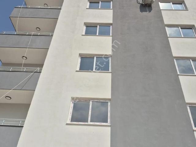 Kozanyoluna 2 Parsel3+1 A.mutfak Satılık
