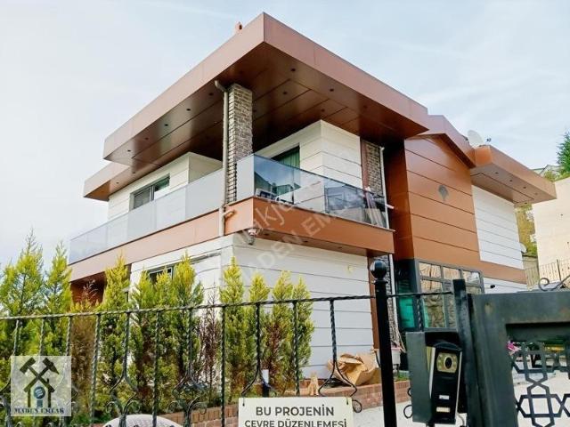 Kozlu'da Deniz Manzaralı, Ultra Lüks 4+1 Villa