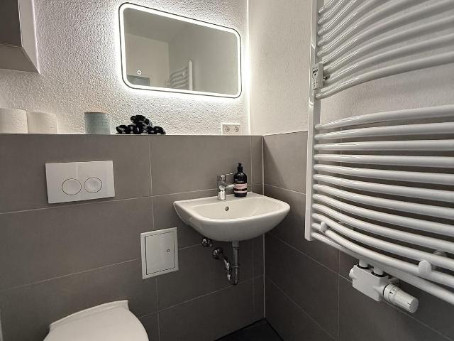 KL City | Modern POP ART home, Kaiserslautern Amsterdam Apartments for Rent
