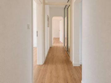 KL Einsiedlerhof, 4 ZKB, Balkon, Stellplatz, neue Einbauküche *ERSTBEZUG NACH RENOVIERUNG