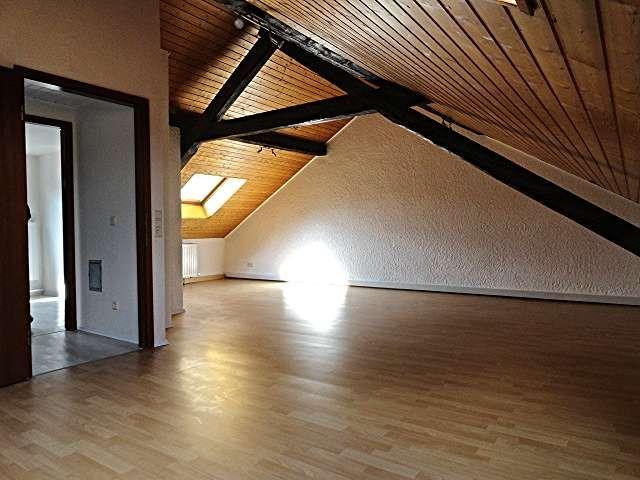 KL Nähe Kolping Platz, 2 ZKB, Tageslichtbad, Einbauküche, Gartennutzung