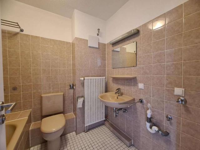 KL Nähe Uni, 2 ZKB, Balkon, Garage, Aufzug *ERSTBEZUG NACH RENOVIERUNG