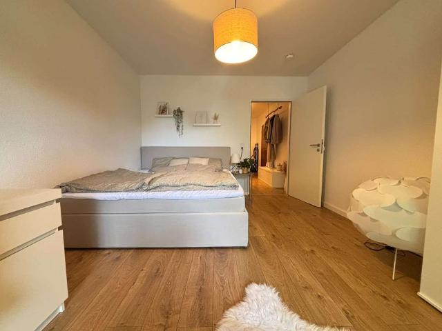 KL Nähe Uni, 2 ZKB, Einbauküche, Terrasse, Stellplatz