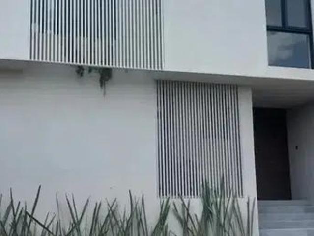 Kl/ Renta Casa Nueva De Autor En Privada Con Vigilancia. 4 Recámaras