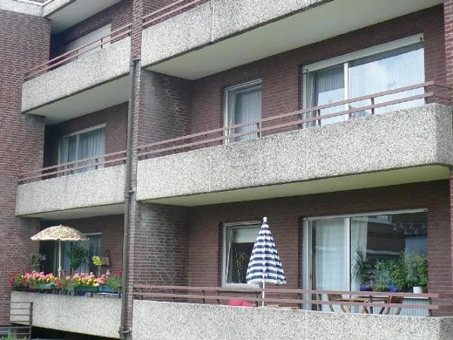 kl. Single Wohnung mit sep. Küche und Balkon: z.Zt, RESERVIERT!