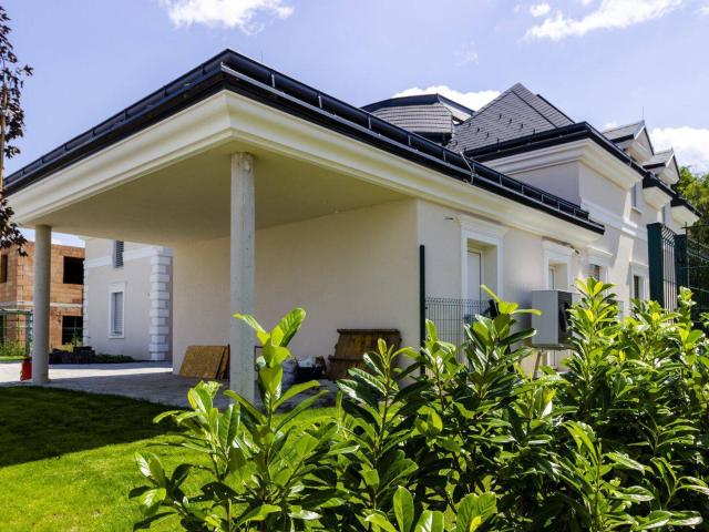 Klassische Villa in ruhiger Lage Wohnpark Aqualina