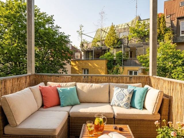 Klassische 4,5 Zimmer Altbauwohnung mit Balkon – München, Nähe Goetheplatz U3/U6