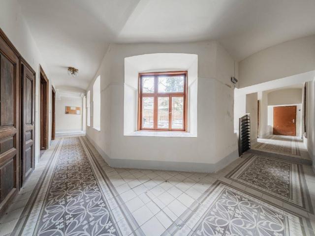 Klassischer Wiener Stilaltbau mit vielfältigen Nutzungsmöglichkeiten