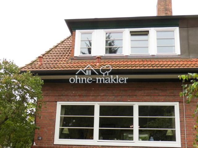 Klassischer Rotklinker mit alten Stilelmenten DHH in Hamburgs Norden
